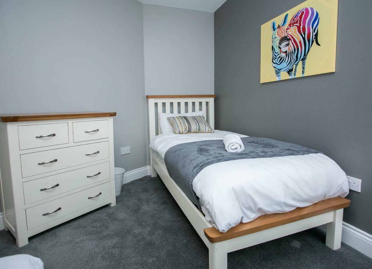 11 College Place North Belfast Kültér fotó